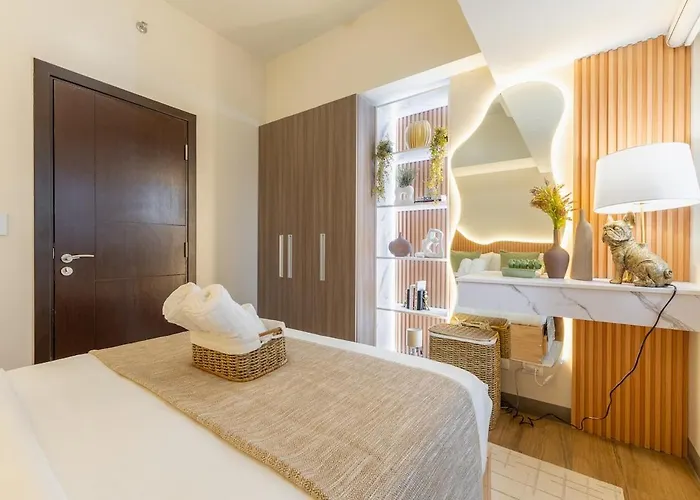 Cozy Modern Organic 1br With Washer And Wifi Near Bgc