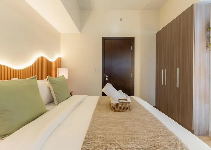 Apartment Cozy Modern Organic 1br With Washer And Wifi Near Bgc *