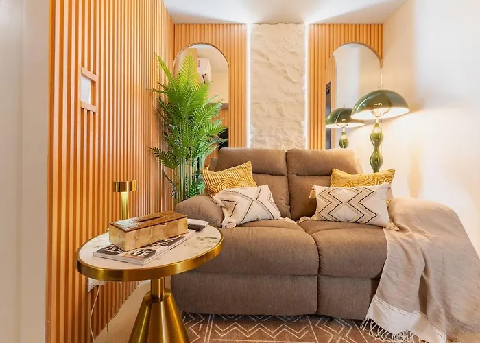 Cozy Modern Organic 1br With Washer And Wifi Near Bgc Apartment